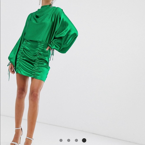 Gorgeous green satin dress great for NYE(New Year - Picture 3 of 3
